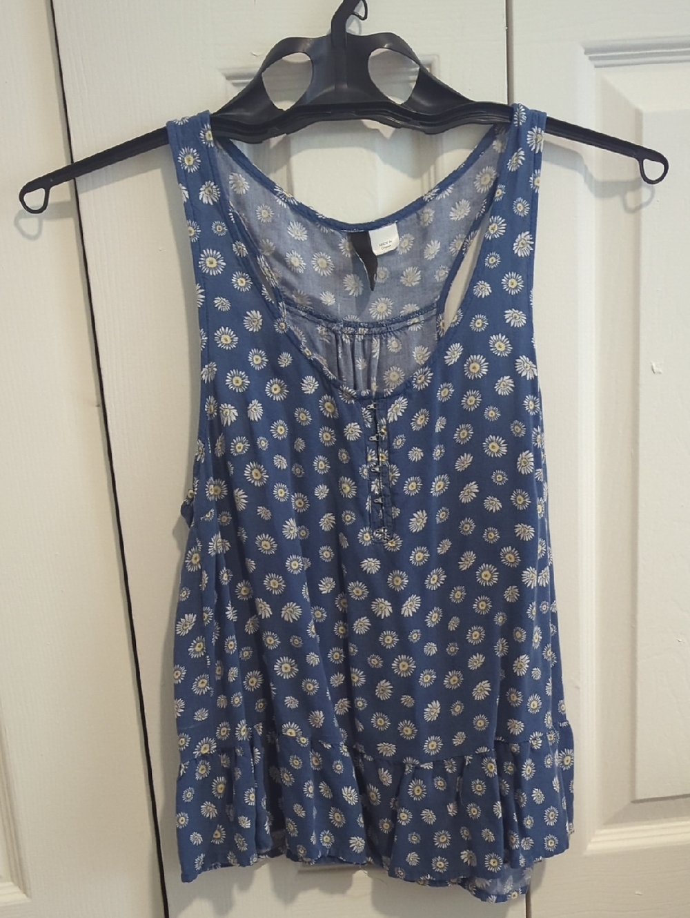 H&M Blue Daisy-Print Sleeveless Tank Top